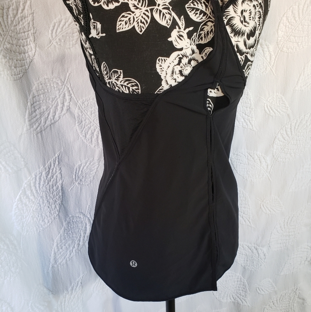 Lululemon Black Race Back Loose Womens Tank - Picture 3 of 4
